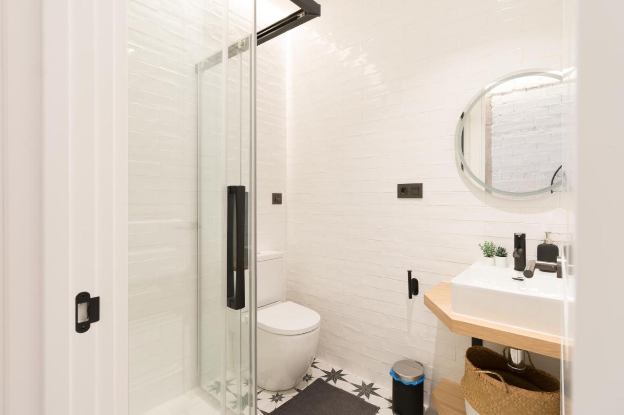 Amplio Y Moderno Apartamento Con Tarima Refrescante By Staynnapartments Bilbao Luaran gambar