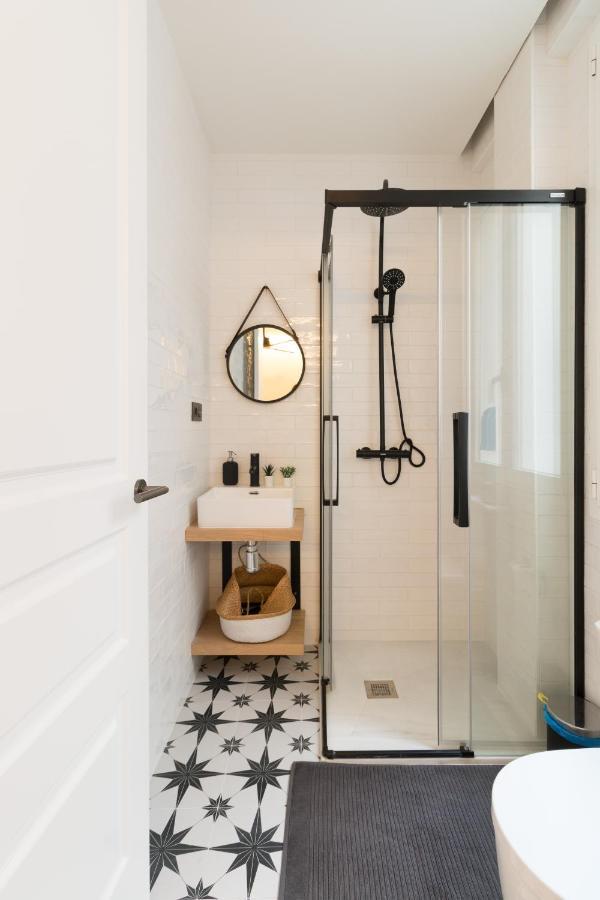 Amplio Y Moderno Apartamento Con Tarima Refrescante By Staynnapartments Bilbao Luaran gambar