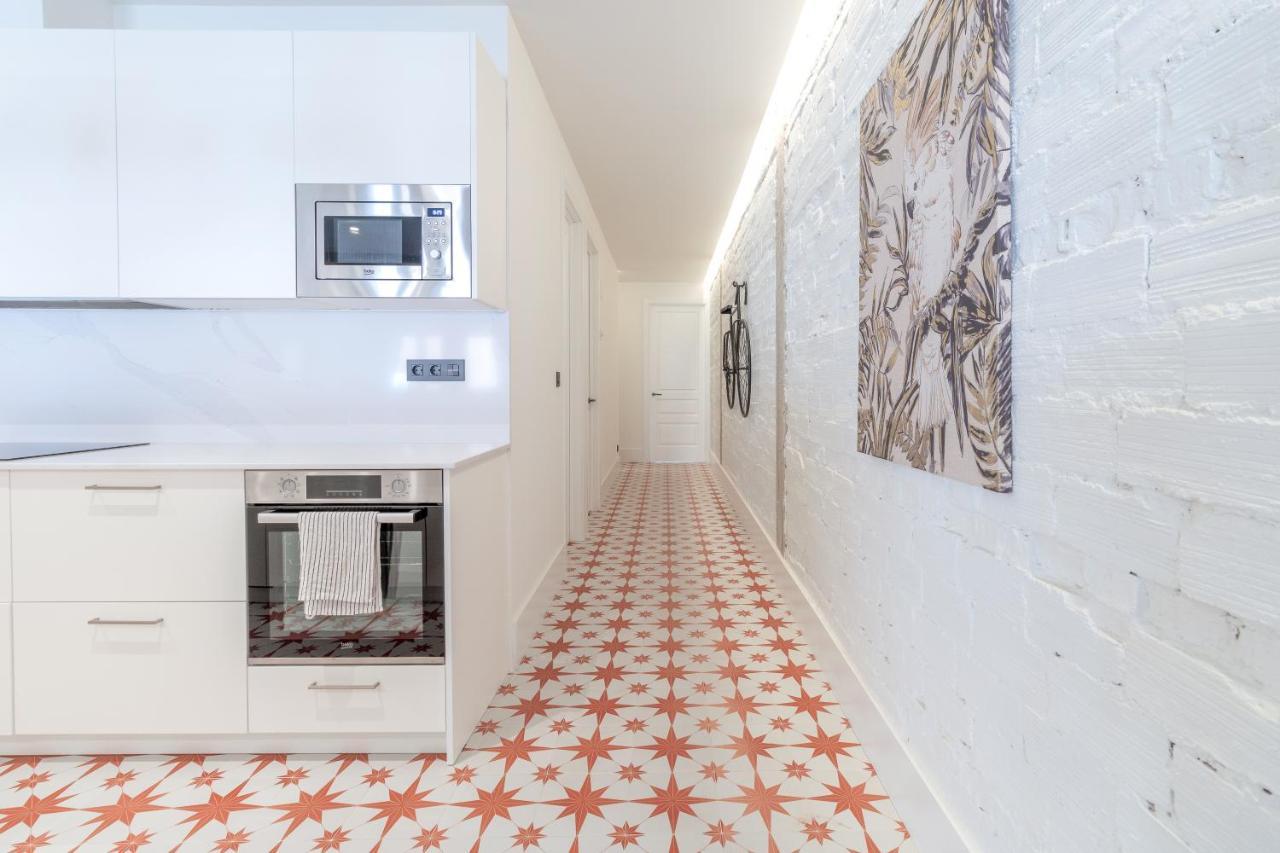Amplio Y Moderno Apartamento Con Tarima Refrescante By Staynnapartments Bilbao Luaran gambar